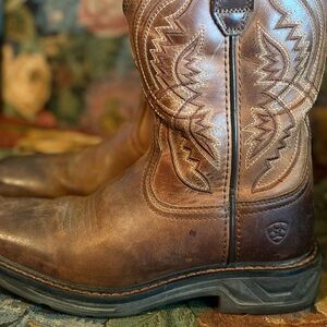 Kid’s Ariat WorkHog XT Coil Western Boots Dirt Roads Brown Size 1